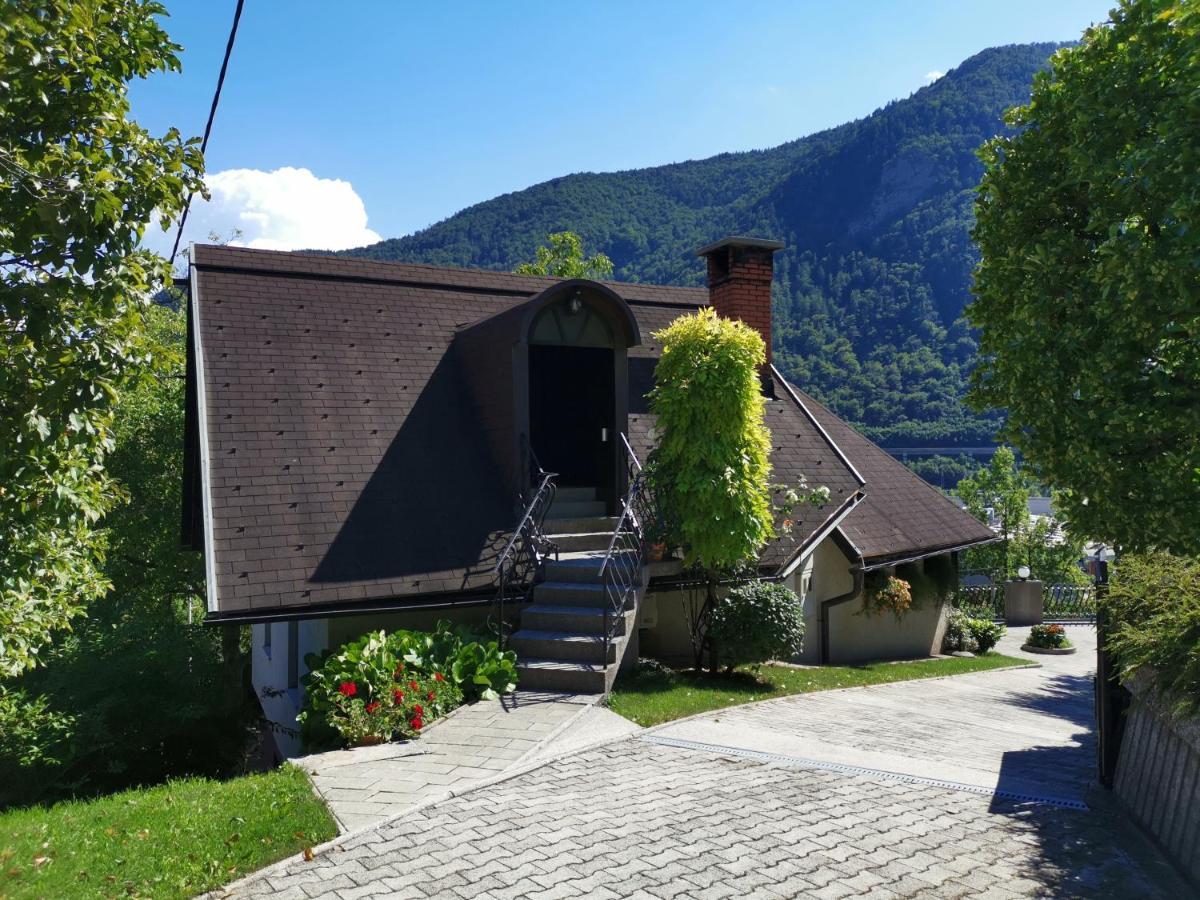 Apartmaji Mak Есенице Экстерьер фото